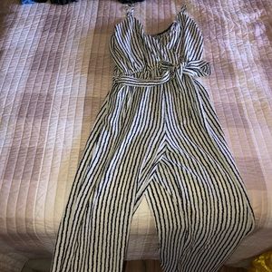 Spaghetti Strap tie-belt romper